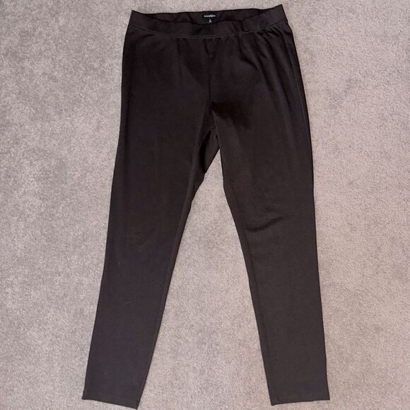 Hannah Pants! - Picture 3 of 10